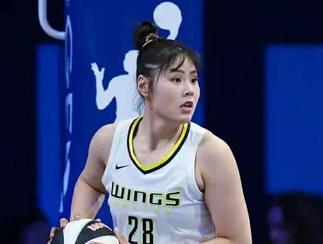 帮助球队领, 李月汝再次, entit