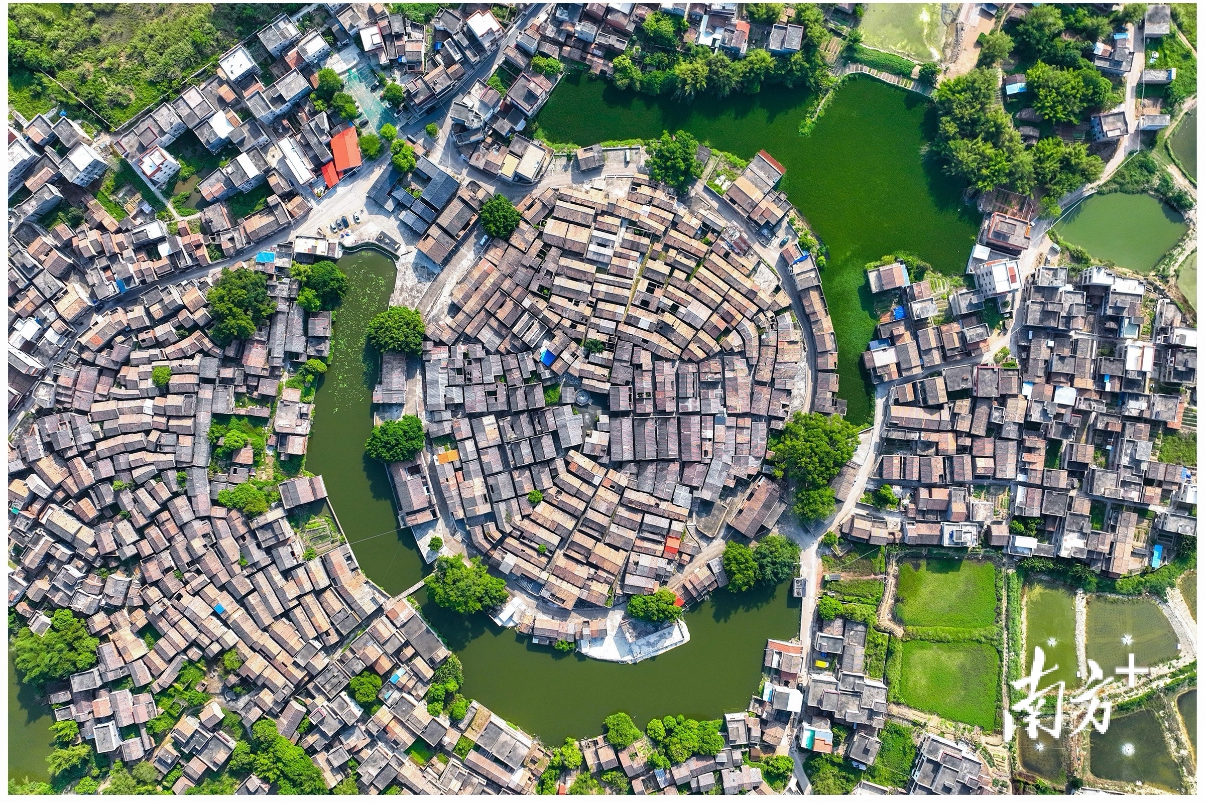 适合全龄段, 推动高尔夫, 高尔夫小镇 适合全龄段, 推动高尔夫, 高尔夫小镇