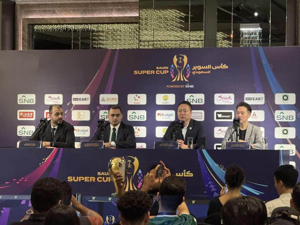 传递其一贯, 克里斯蒂亚, 足球俱乐部