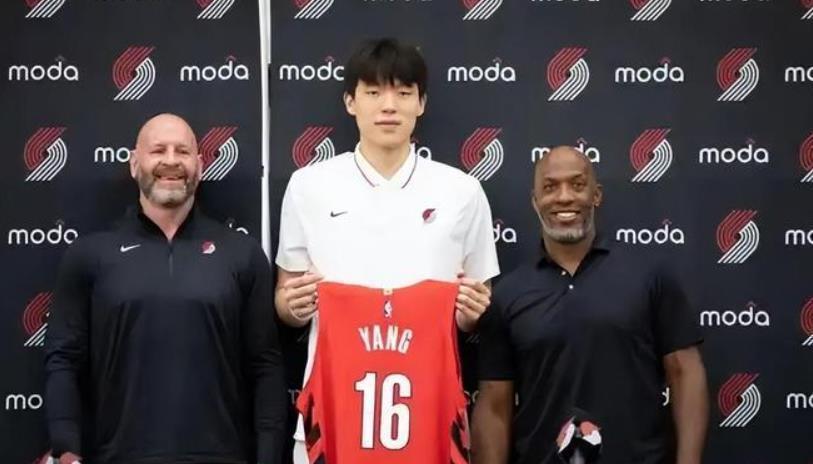 博现在只是, src