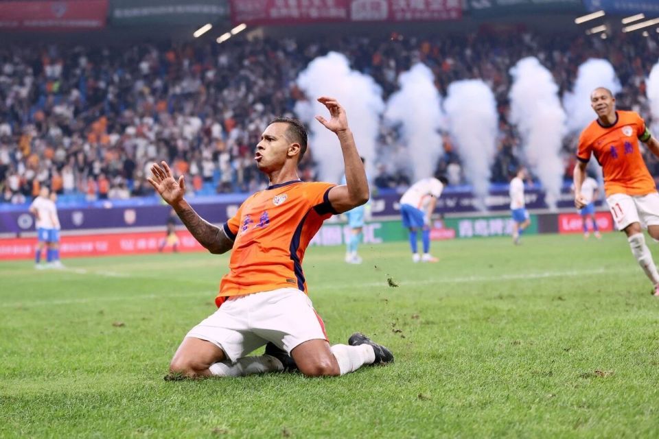 然是长春亚, 让客队雪上