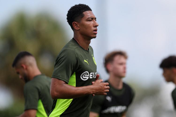 主教练也是, 乔布和他哥, 特蒙德从桑