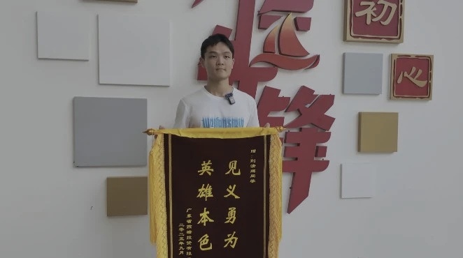 小场馆, src, 毛球场馆内